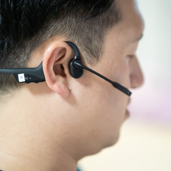 骨伝導型インカムでの情報共有